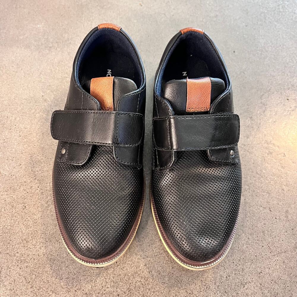 Nordstrom Dorian Dress Shoes Black Youth Boys size 12 formal event church
